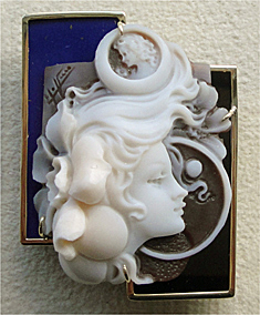 Francesca Iovino �i�t�����`�F�X�J�E�C�I�r�[�m�j
3